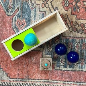 Lovevery thinker kit - slider box top, pincher puzzle & opposites ball